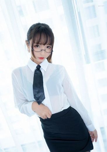 天降女子樱花