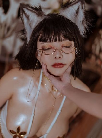 美女的隐私免费看