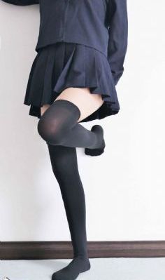 巴黎q娘在线观看