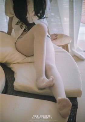 女性