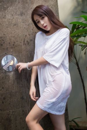 从天而降的少女