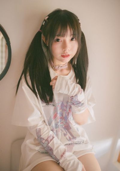 日本挤奶人喷奶水的视频